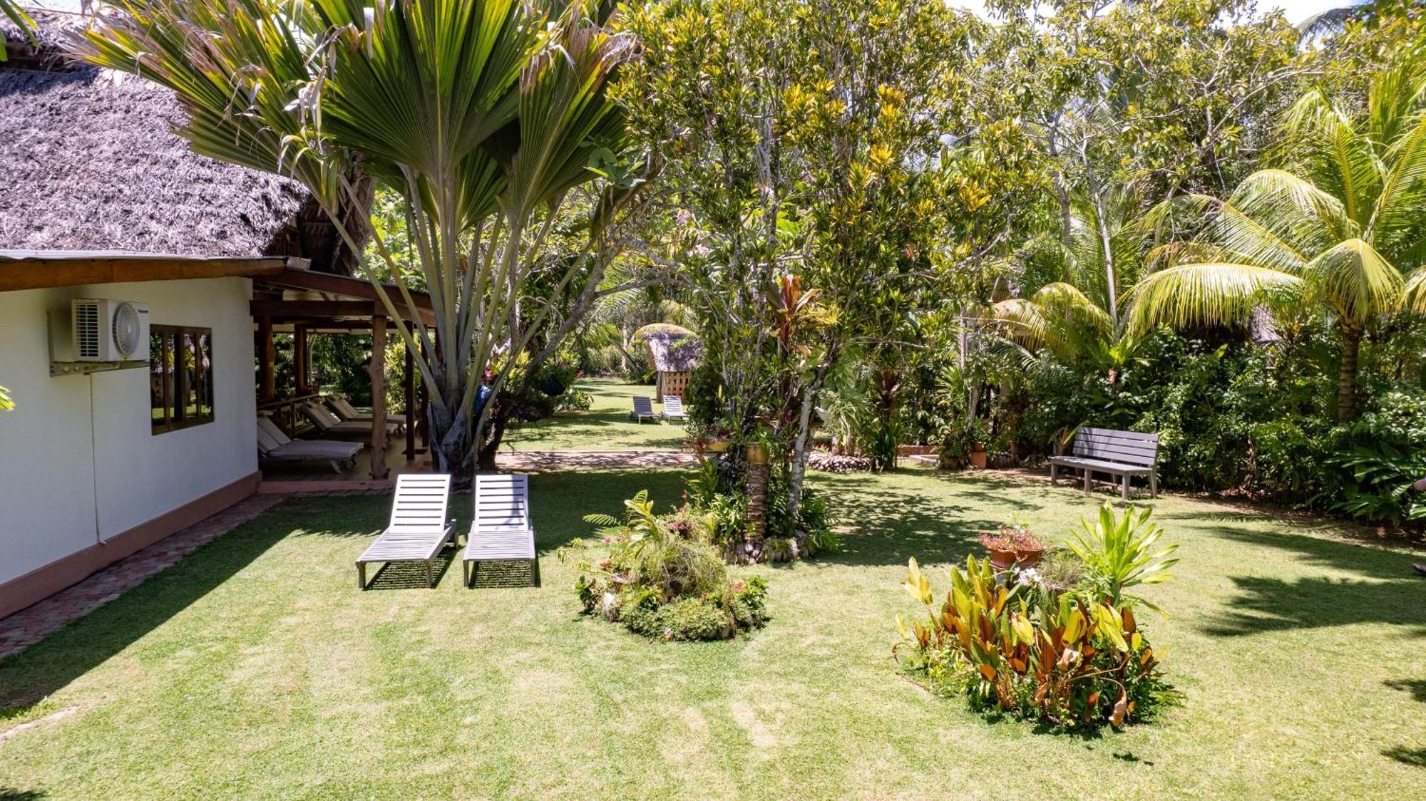 Anse Lazio Lodge Bagian luar foto