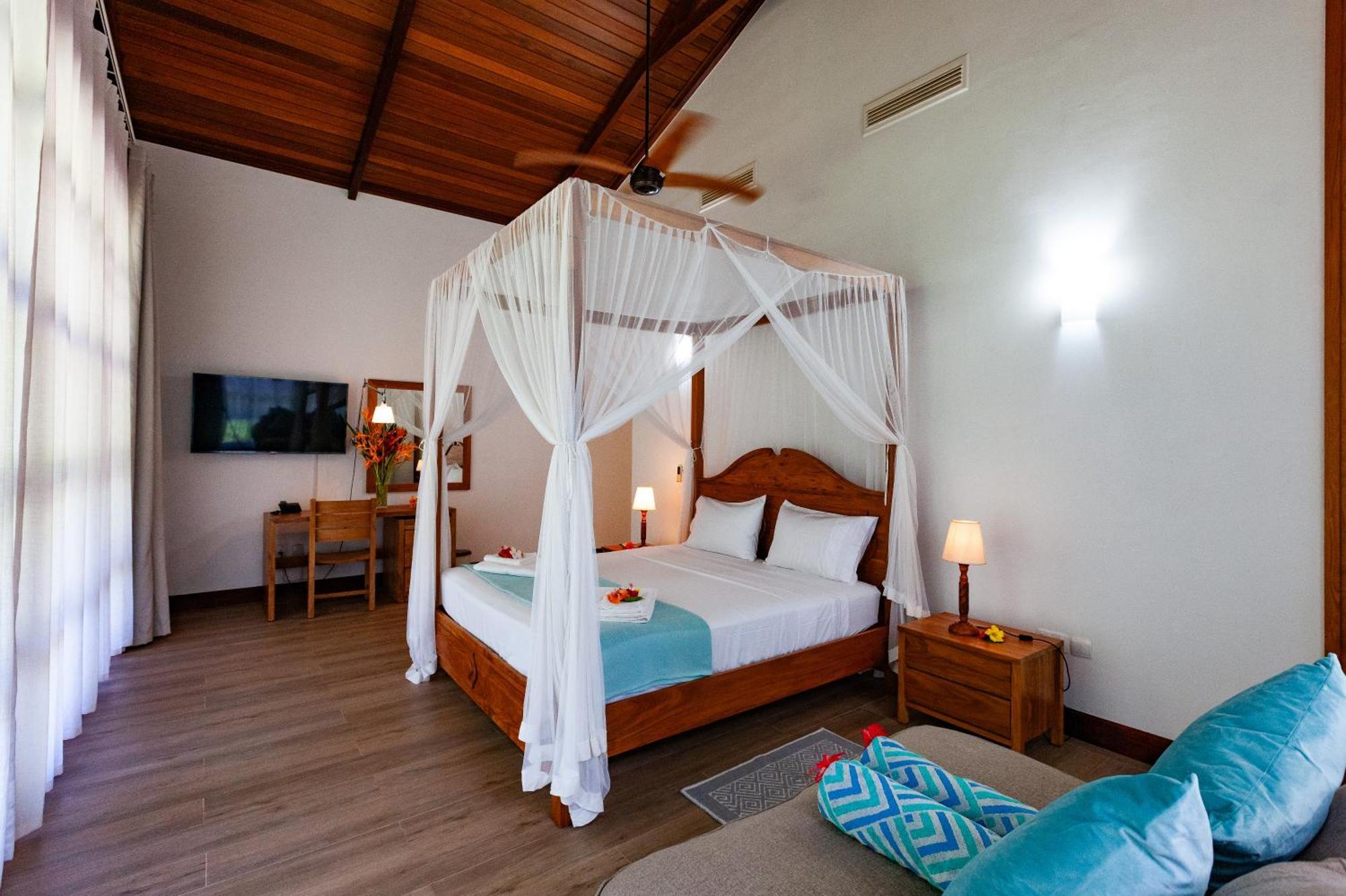 Anse Lazio Lodge Bagian luar foto